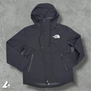 JAQUETA THE NORTH ALL BLACK